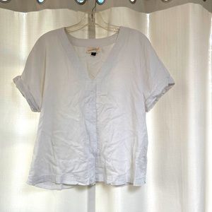 Universal Thread Linen top